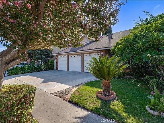 2nd image of 7907 Casaba Ave