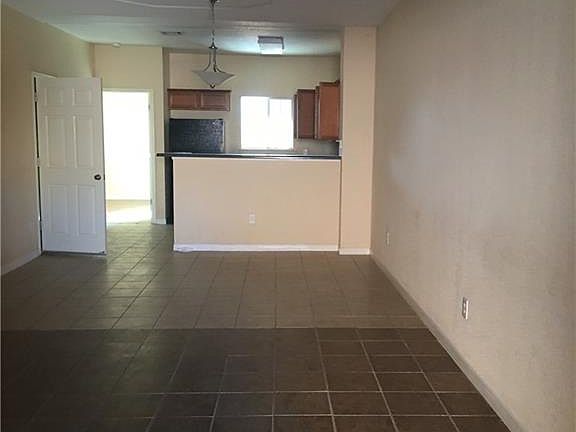 2nd image of 3150 Yarbrough Dr #E9