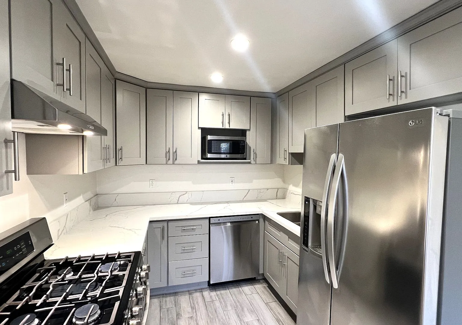 233 Mira Mar — Photo 1