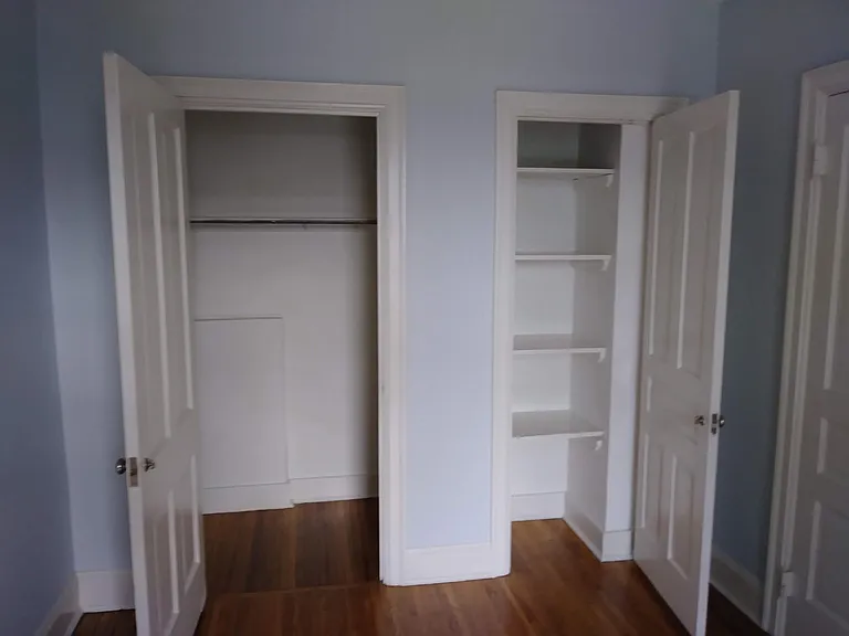 418 Saint Lawrence Ave — Photo 10