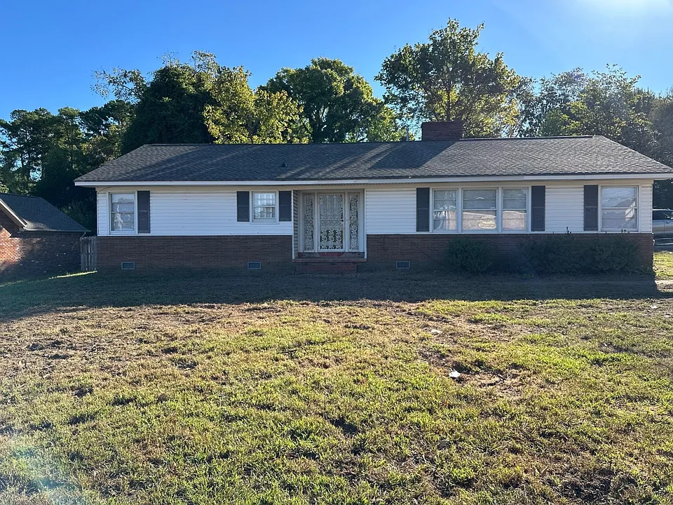5 Fair Oaks Dr