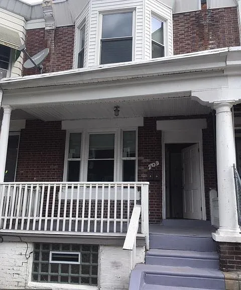 703 W Annsbury St #2 — Photo 8