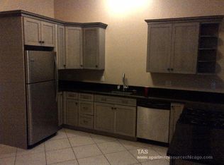 2116 N Clark St #2, Chicago, IL 60614