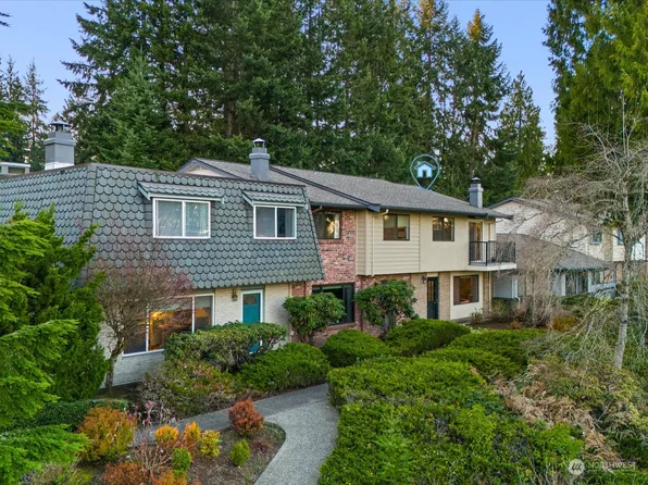 17050 Northup Way #7, Bellevue, WA 98008