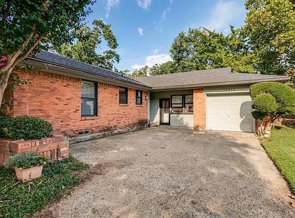 4th image of 10215 Newcombe Dr