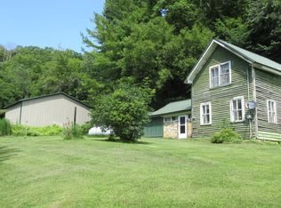 W1620 County Rd S, Plum City, WI 54761