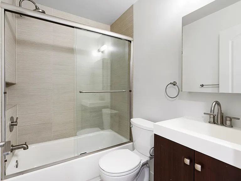 4053 W 23rd St #B — Photo 13