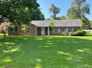 20 Plainview Dr, Mc Gehee, AR 71654