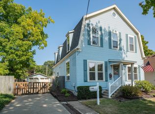 709 Lee St, South Haven, MI 49090