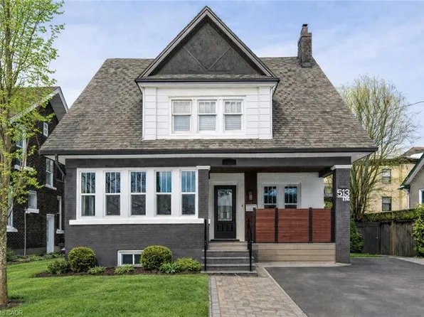 513 King St, Woodstock, ON N4S 1M7