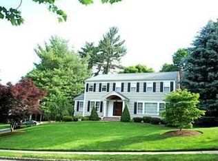 37 Knollwood Dr, Morristown, NJ