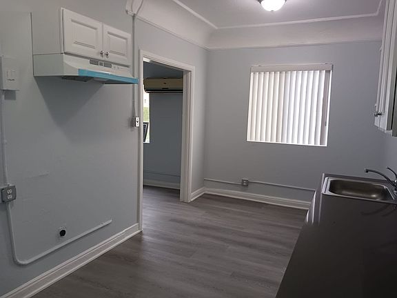 2nd image of 5437 Virginia Ave APT 203