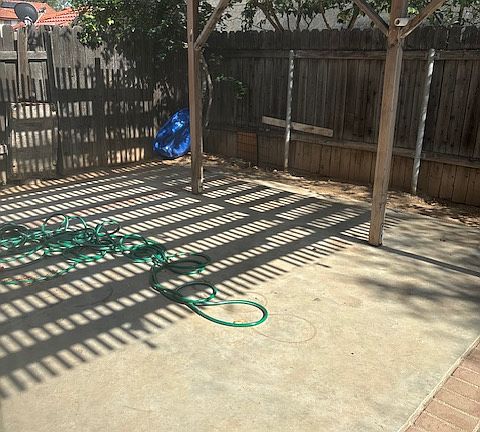 3rd image of 22917 Pahute Dr
