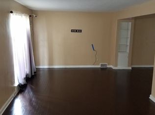 1948 Revere Rd, Cleveland Heights, OH 44118