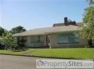 518-520 S Division Ln #A, Tacoma, WA 98418