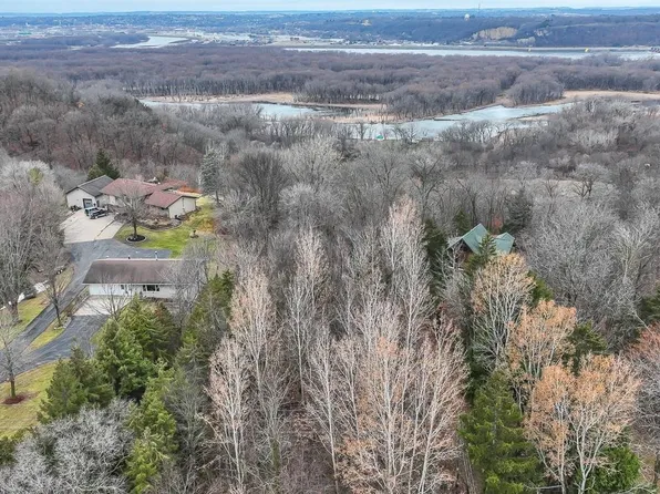 026-00896 0 Whispering Ln, Hazel Green, WI 53811