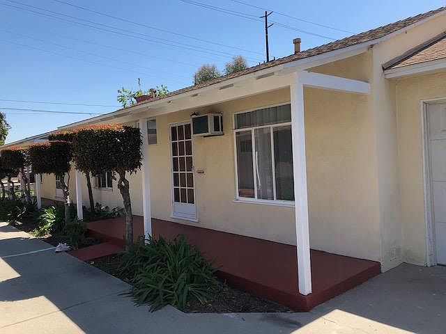 1st image of 5137 1/2 Tyler Ave