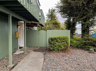 54 G St APT A, Arcata, CA 95521