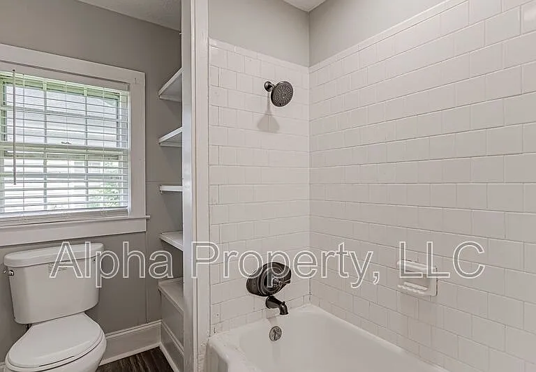 9 Highlawn Ave — Photo 15