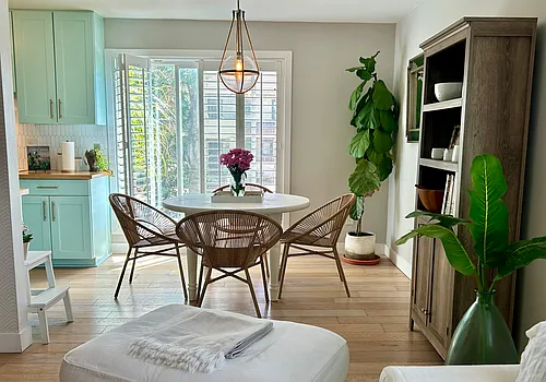 4930 Del Mar Ave #201 Photo 1