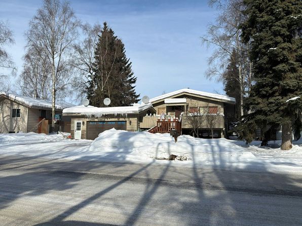 629 W 76th Ave, Anchorage, AK 99518