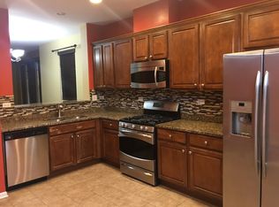 2229 S Crambourne Way #31, Arlington Heights, IL 60005