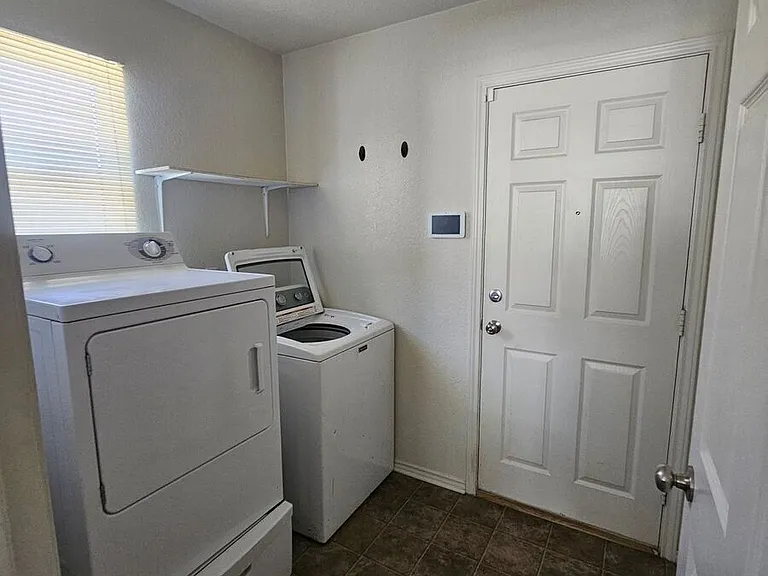 1808 Bryce Ct — Photo 10