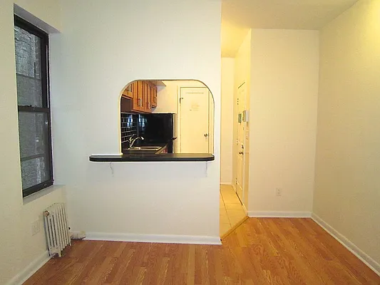 Rented by City Connections Realty | media 24