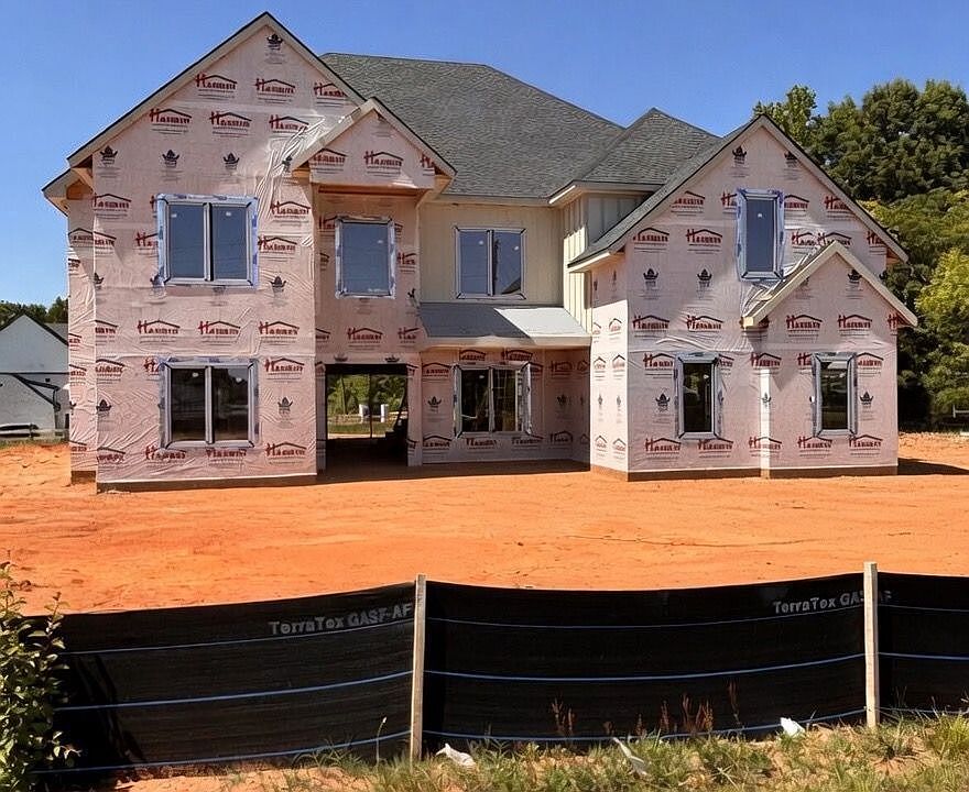 1st image of 3285 Hall Rd