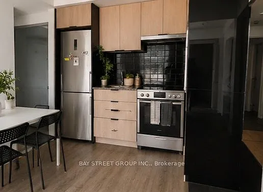 18 Maitland Ter #1103 — Photo 2