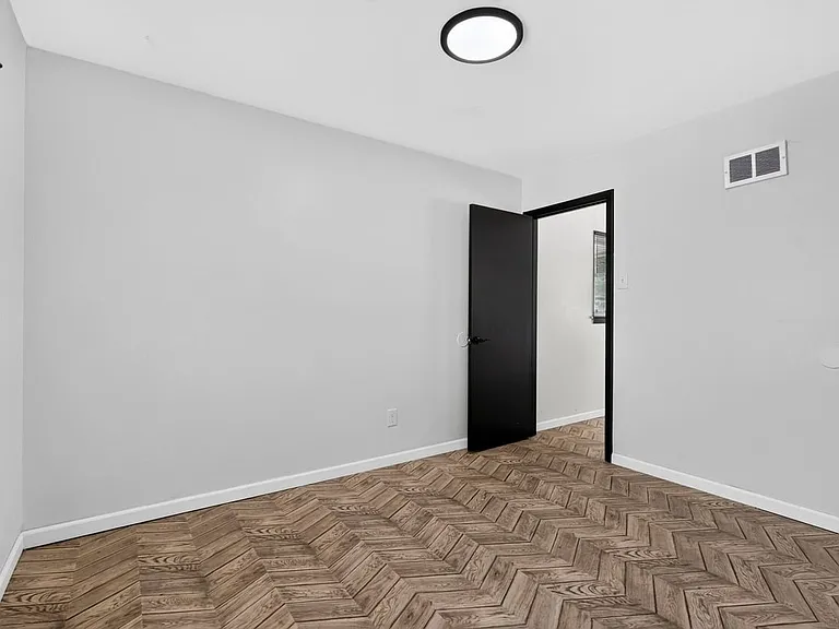 5544 Sapphire Ave — Photo 19