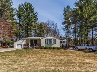 14 Otter Rd, Raymond, NH 03077