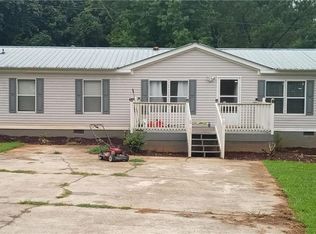 191 Lee Hunt Rd, Bowdon, GA 30108