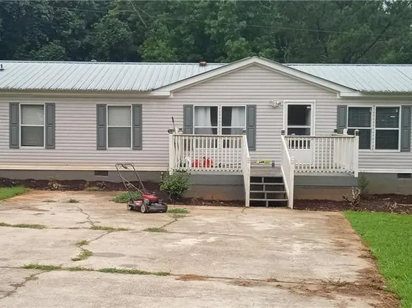 191 Lee Hunt Rd, Bowdon, GA 30108