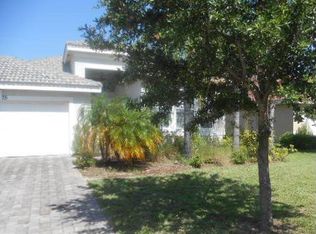 1875 Grey Falcon Cir SW, Vero Beach, FL 32962
