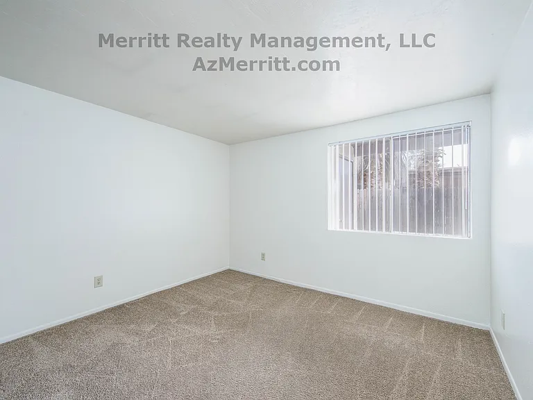 4407 E Edison St — Photo 7