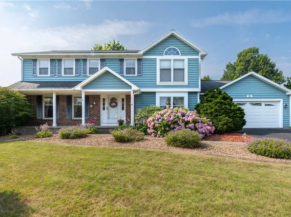 81 Haskins Ln N, Hilton, NY 14468