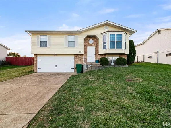4121 Brook Ridge Dr, Arnold, MO 63010