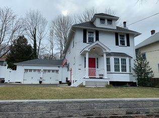 125 Daniel Ave FLOOR 2, Rutherford, NJ 07070