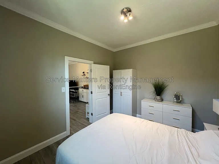 8184 Excelsior Dr — Photo 12