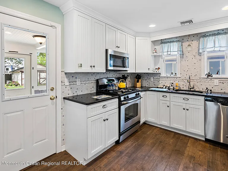 57 Ocean Ave — Photo 13