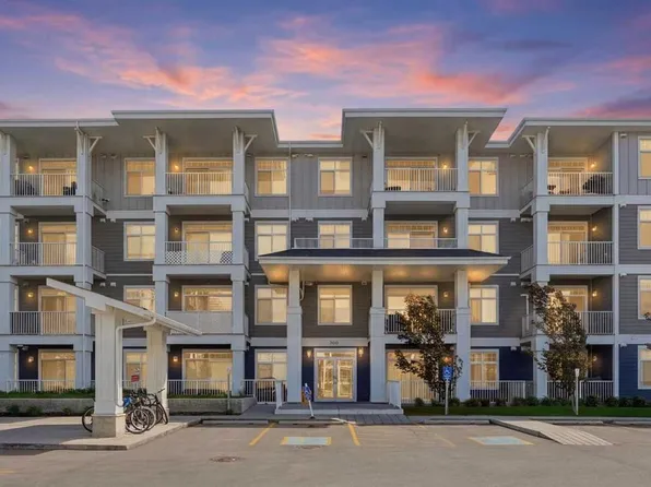 300 Auburn Meadows Mnr SE #114, Calgary, AB T3M 2Y3