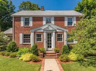 74 Lincoln Rd, Medford, MA 02155