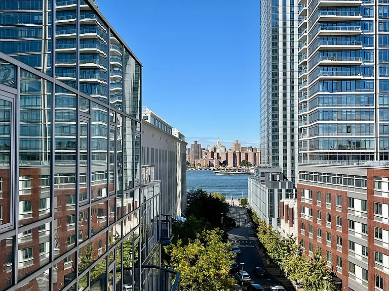 230 Wythe Ave #2M — Photo 16