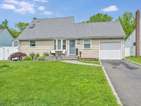 352 West Ln, Clark Twp., NJ 07066
