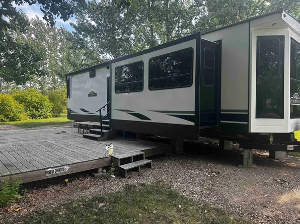 6661 Highway 19, Minnewaukan, ND 58301