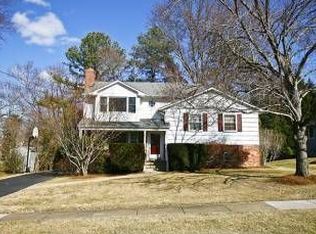 2001 McFall St, Mc Lean, VA 22101