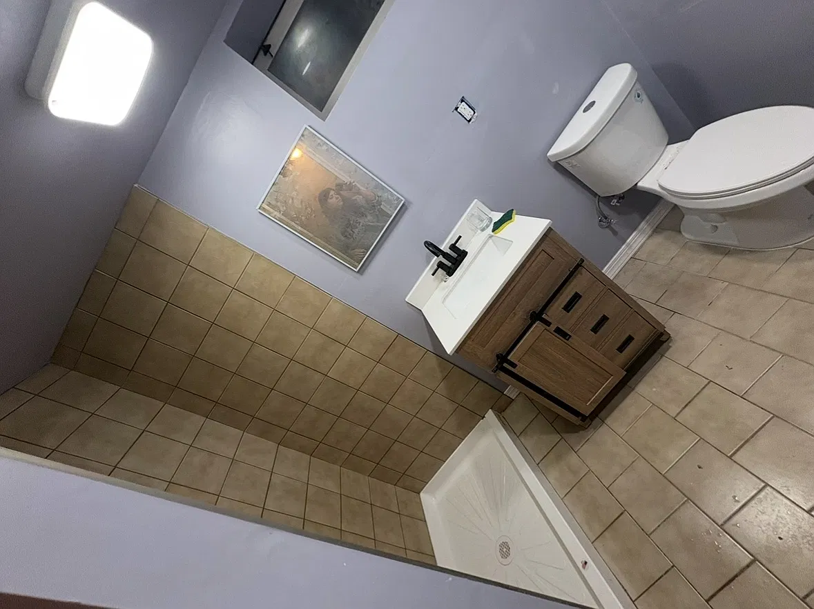 1 bed, $1,400 — Photo 3