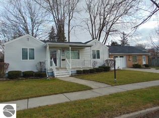 120 N Union St, Ithaca, MI 48847