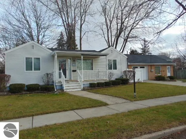120 N Union St, Ithaca, MI 48847